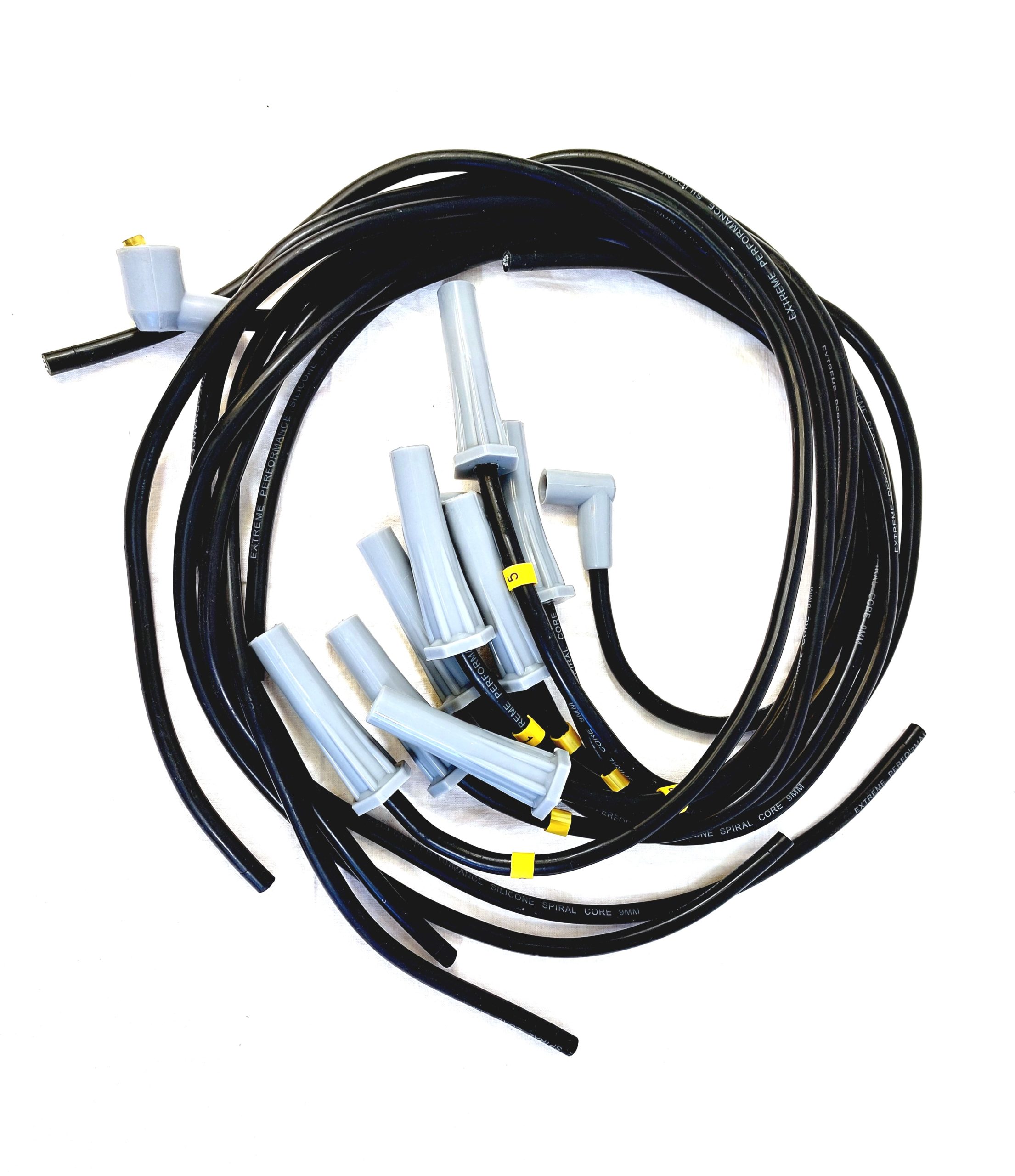 Tändkablar raka mot stiften