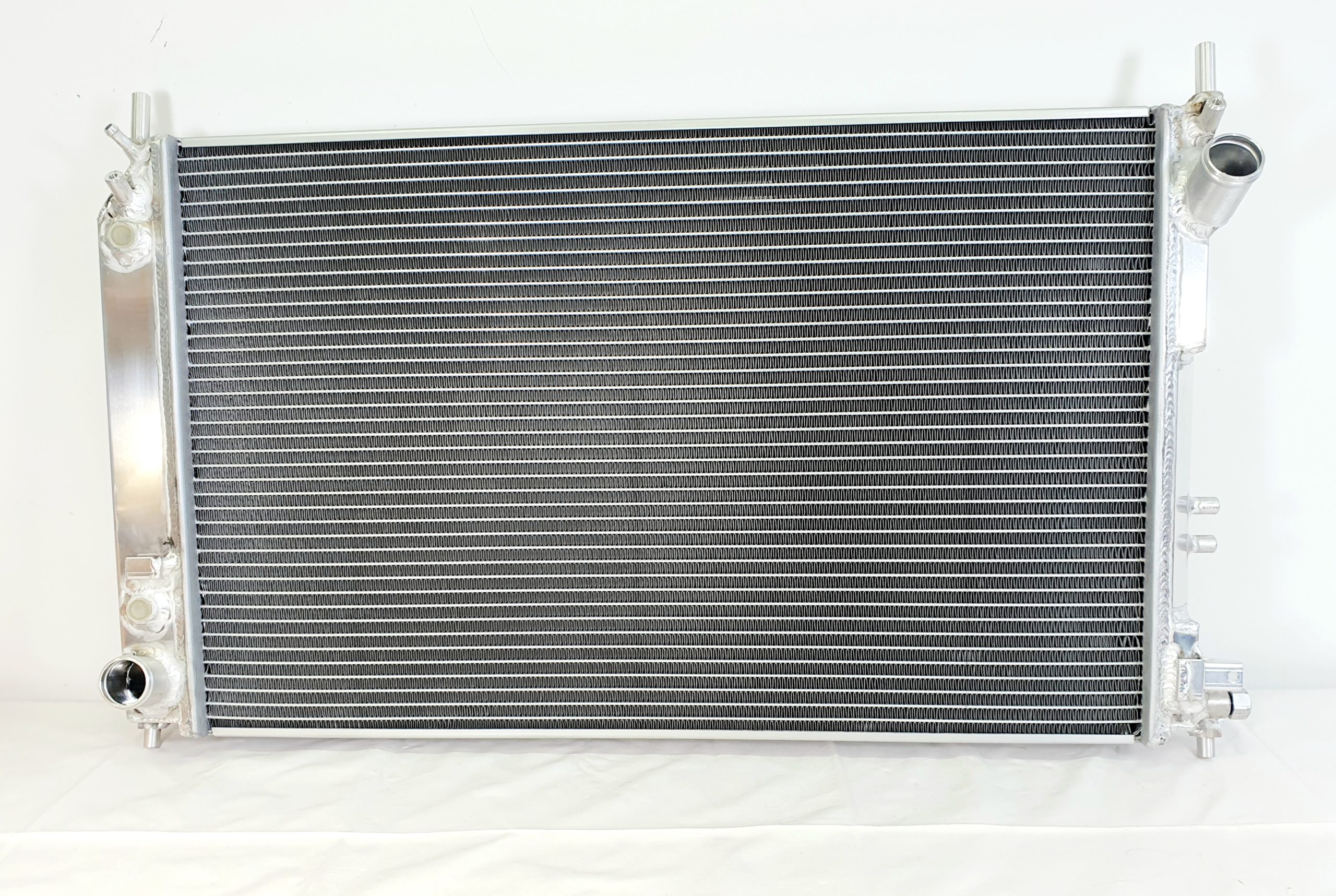 Vattenkylare R336 SAAB 9-3 2,8T V6 05-15