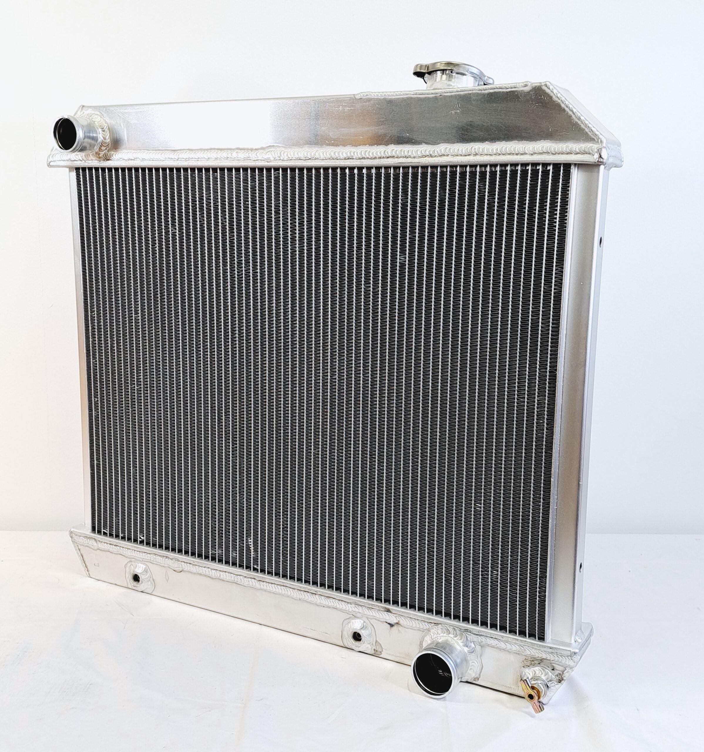 Vattenkylare CC284 Pontiac Bonneville, Catalina 61-66, Oldsmobile Cutlass 65-66, Chevrolet Pickup 63-66
